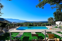 Appartement met zwembad, Rignano