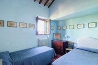 Cottage with swimming pool