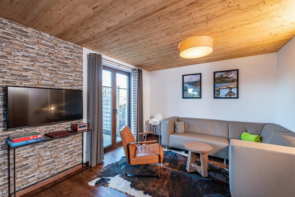 Chalet by Diemelsee with Terrace BBQ, Diemelsee