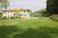 Cascina a San Gimignano vicino Cisterna