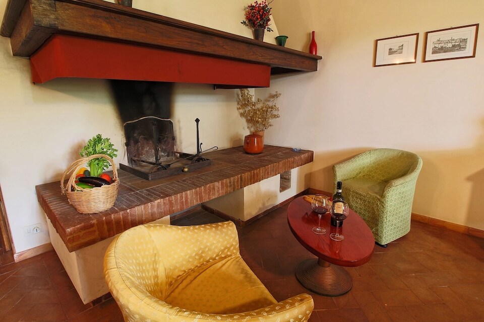 Villa in Sinalunga mit Pool und Tennisplatz, Sinalunga