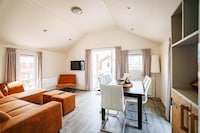 Chalet in Maurik by Recreational Lake