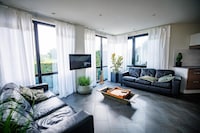 Villa in Nederland met Uitzicht op de Haven