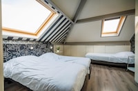 Villa in Nederland met Uitzicht op de Haven