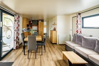 Lodge in Nederland met Zwembad & Veranda