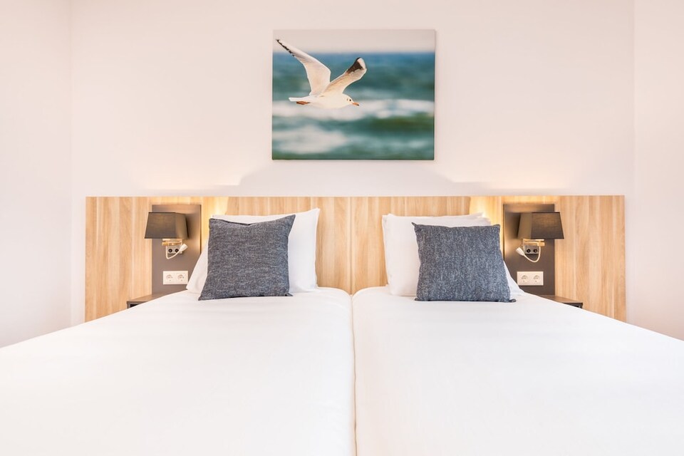 Modern Coastal Escape, Koudekerke