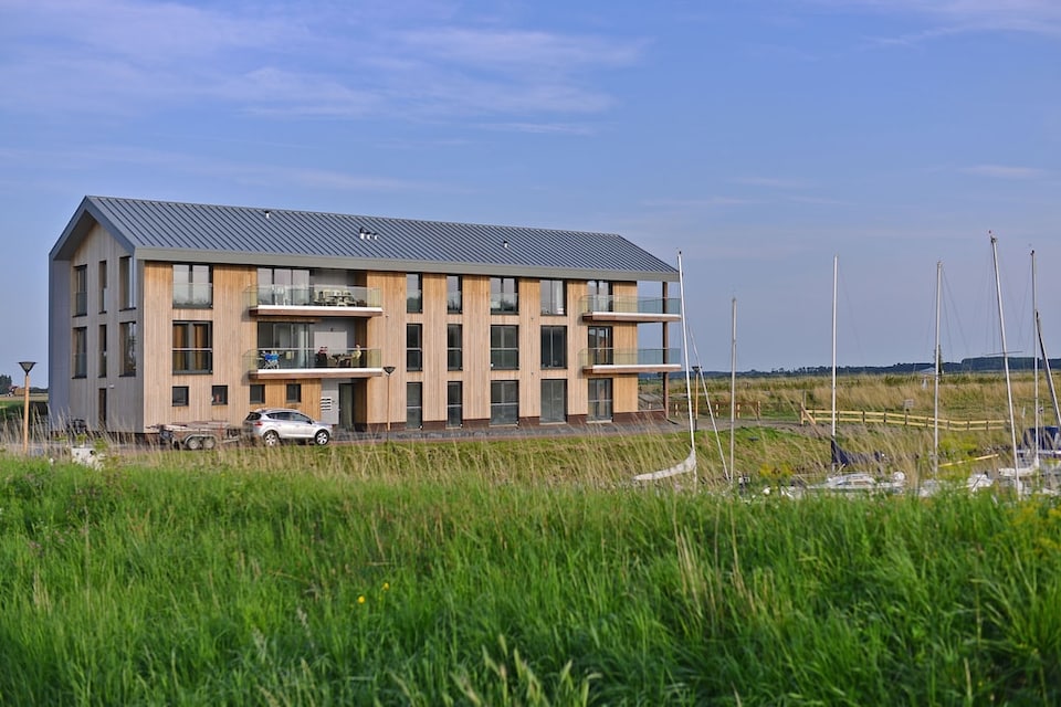 Apartment in Kamperland with Marina Views, Kamperland