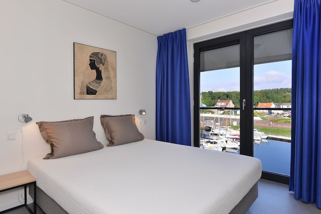 Apartment in Kamperland with Marina Views, Kamperland