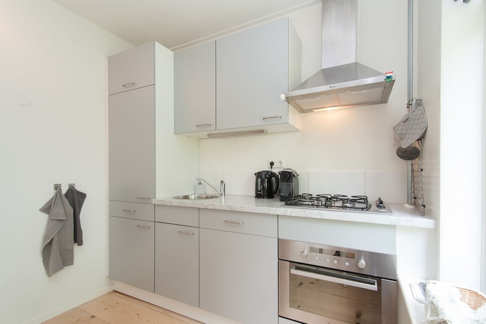 Peaceful Dune Retreat with Garden, Schoorl