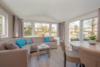 Comfortable chalet with dishwasher, in a car-free zone