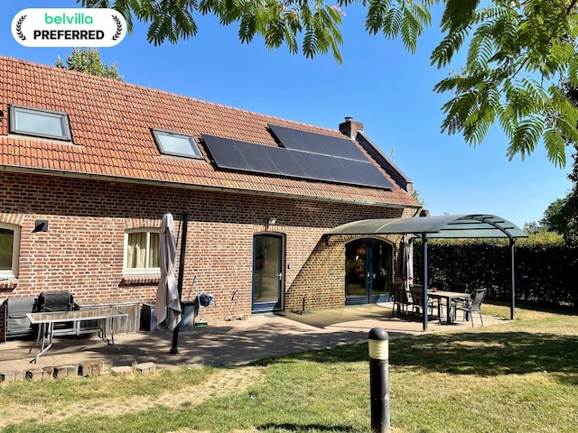 Coachman's House near Roermond with Garden