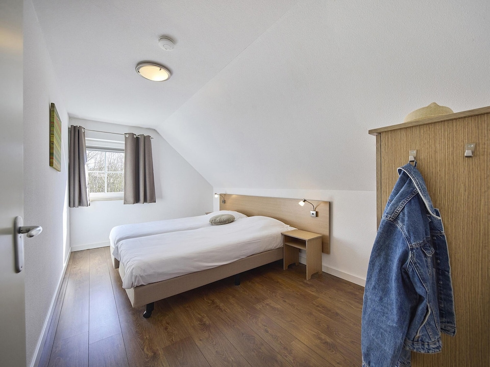 Farmhouse in Limburg with Sauna & Pool, Roggel