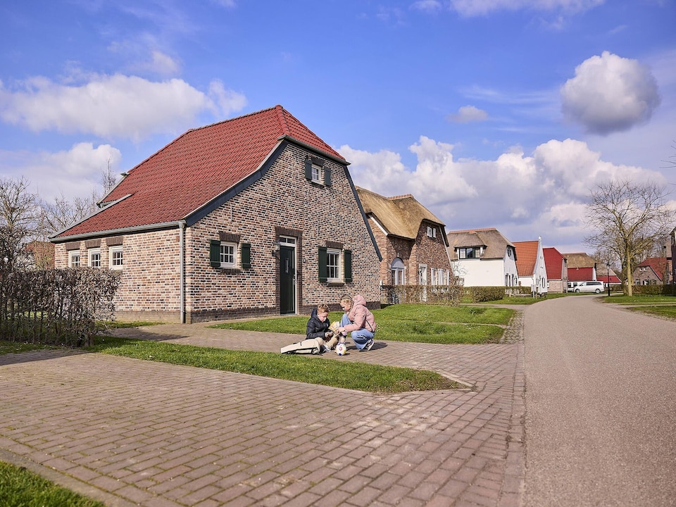 Boerderij in Limburg met Sauna & Zwembad, Roggel