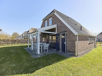 Boerderij in Limburg bij Maasplassen