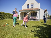 Farmhouse in Limburg with Sauna & Whirlpool