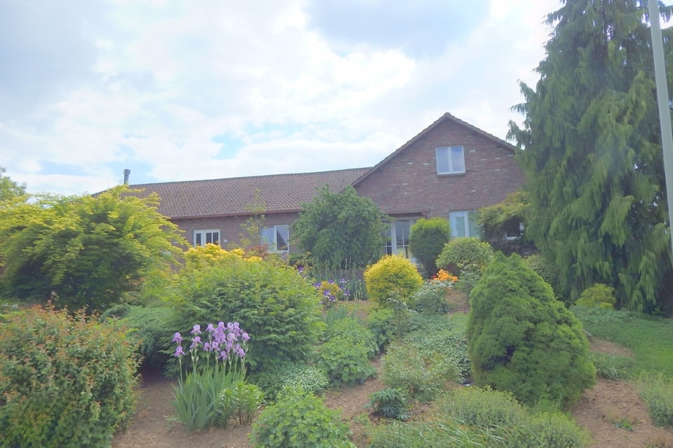 Holiday Home in Sittard with Pool, Sittard-Geleen