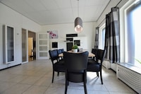 Luxury Home in Limburg with Bubble Bath