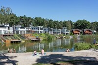 Modern chalet met tuin, terras