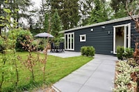 Chalet en Países Bajos con jardín amplio