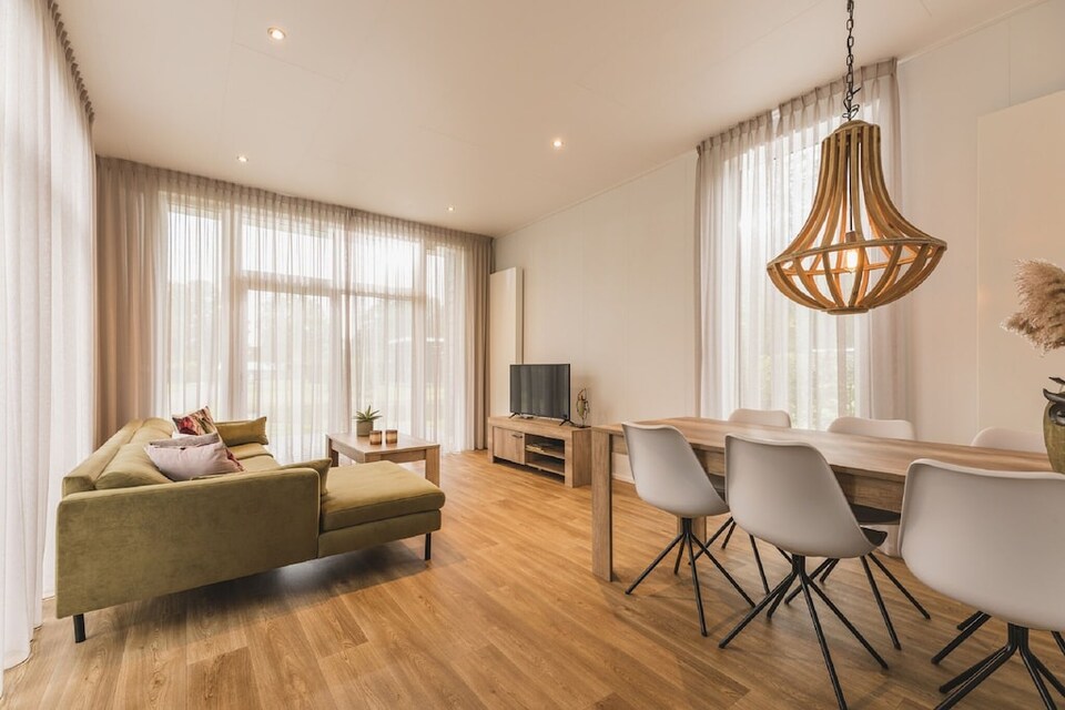 Chalet in Zuna by tennis court, Zuna
