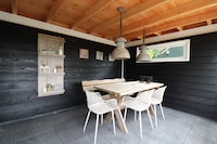 Ferienhaus in Reutum mit Teich und Wanderwegen