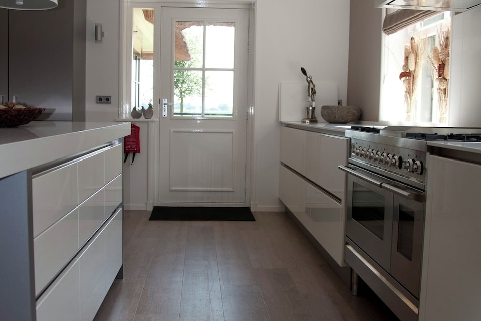 Mansión en Nijensleek con Sauna y Jardín, Nijensleek