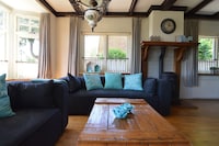 Holiday Home in Nijeberkoop near Nature