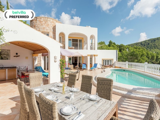 Villa in Cala Llonga nahe Strand & Hafen