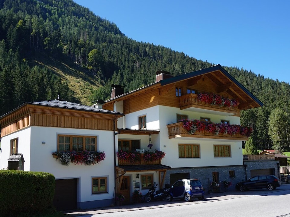 Appartement in Flachau met Bergzicht, Flachau