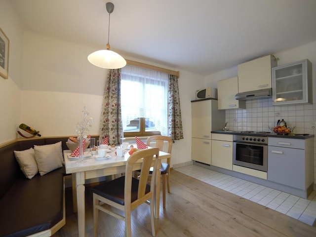 Appartement in Flachau met Bergzicht, Flachau