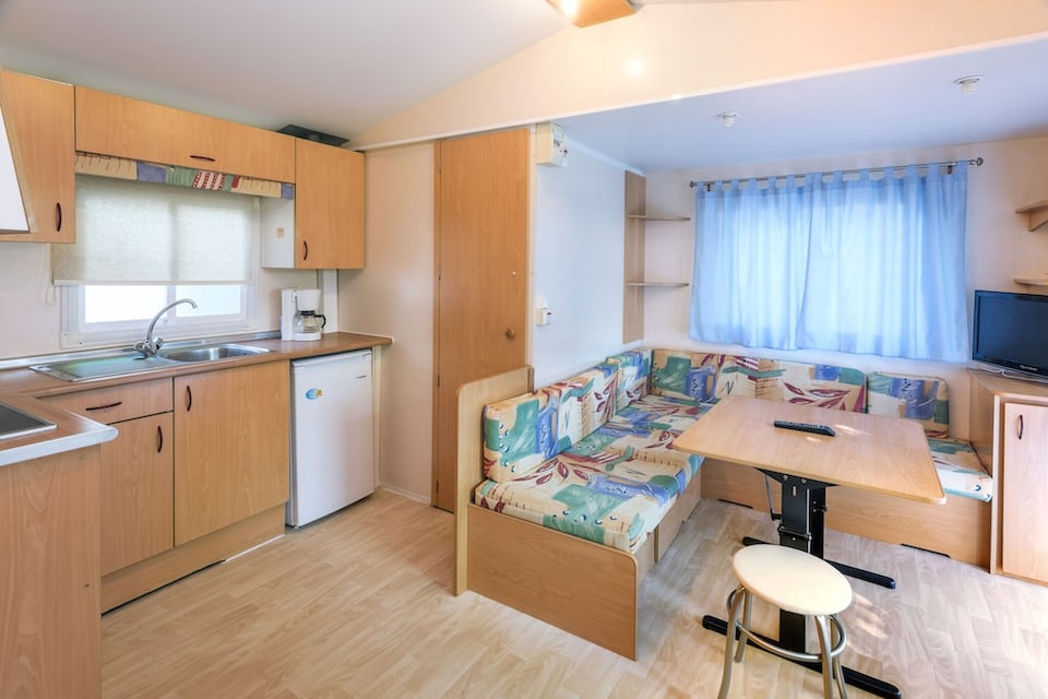 Cabaña en Camping Solmar con terraza, Blanes