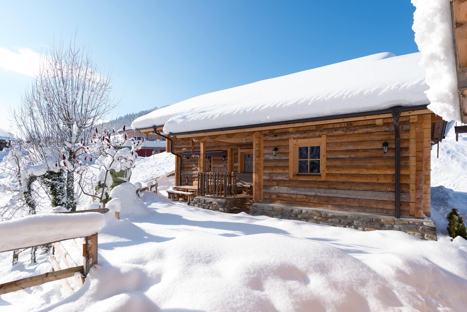 Chalet in St. Martin with Sauna & Hot Tub, Sankt Martin am Tennengebirge