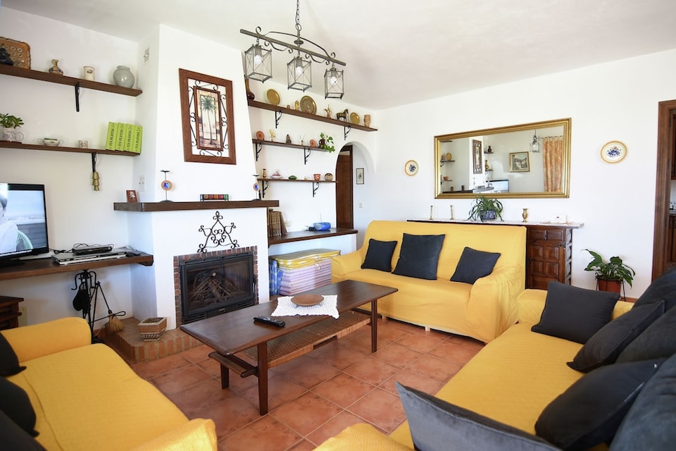 Villa in Mijas with Private Pool, Mijas