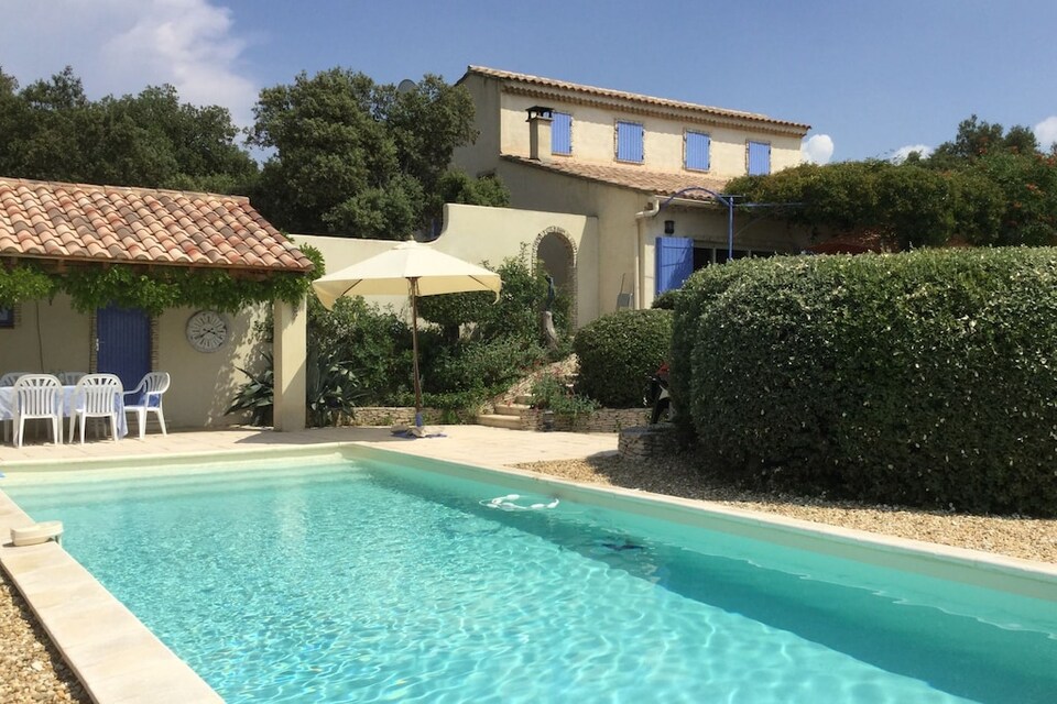 Villa en Villes-sur-Auzon con Piscina y Jardín, Villes-sur-Auzon