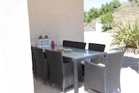 Villa in Castelnau d'Aude met Zwembad
