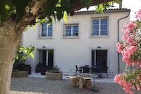 Villa in Olonzac mit Pool am Lac du Jouarres