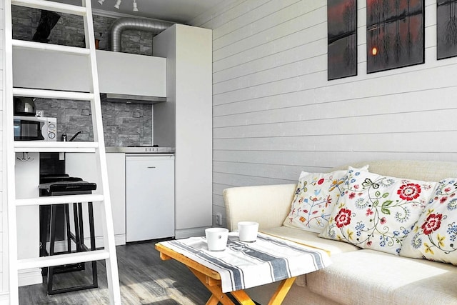 2 person holiday home in Rönnäng, Tjörn