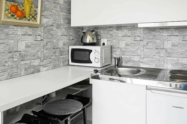 2 person holiday home in Rönnäng, Tjörn