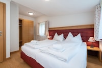 Apartment in Obertraun near Krippenstein Ski Area