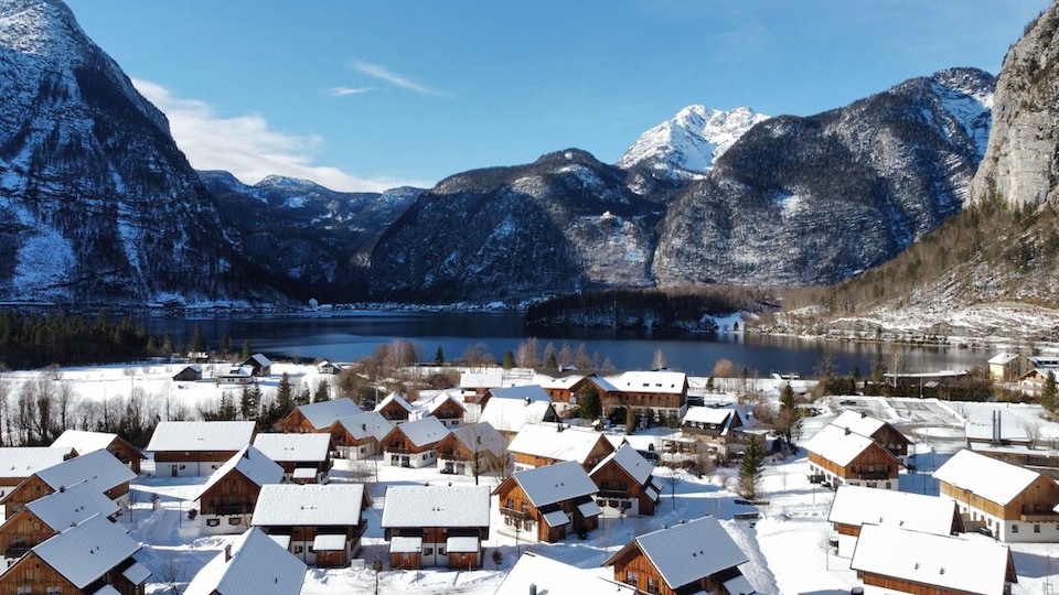 Luxuriöses Chalet in Obertraun mit Pool, Obertraun