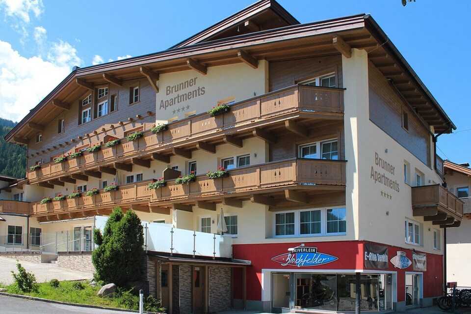 Penthouse in Niederau bij Skilift en Uitzicht, Wildschönau