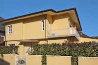 Villa in Camaiore bij Zandstranden