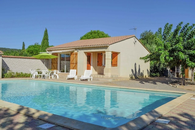 Holiday Home in Argeliers near Sandy Beaches