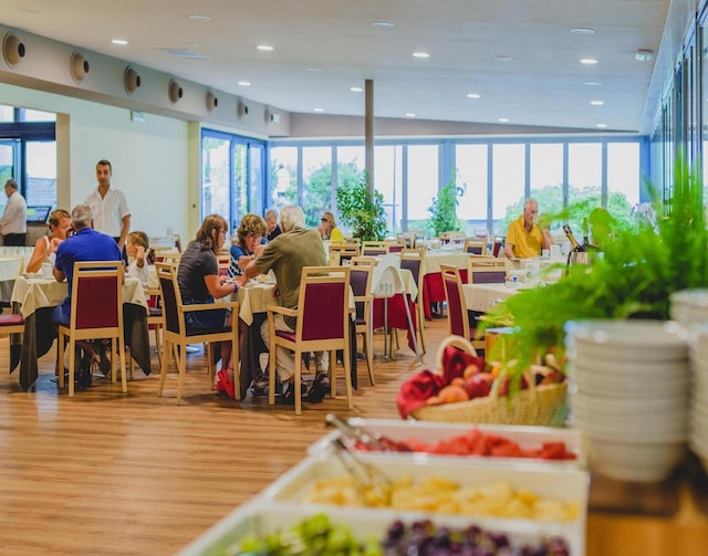 Bungalow in San Vincenzo with shared pool, San Vincenzo