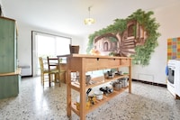 Vakantiehuis Talairan met Zwembad en BBQ