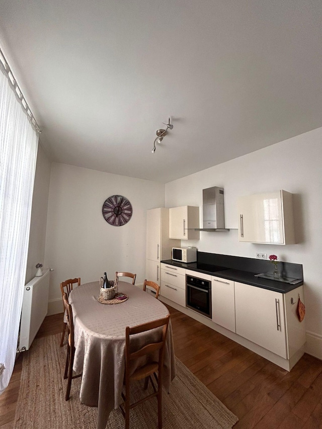 Ferienhaus an der Ouche nahe Schlösser