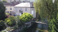 Ferienhaus an der Ouche nahe Schlösser