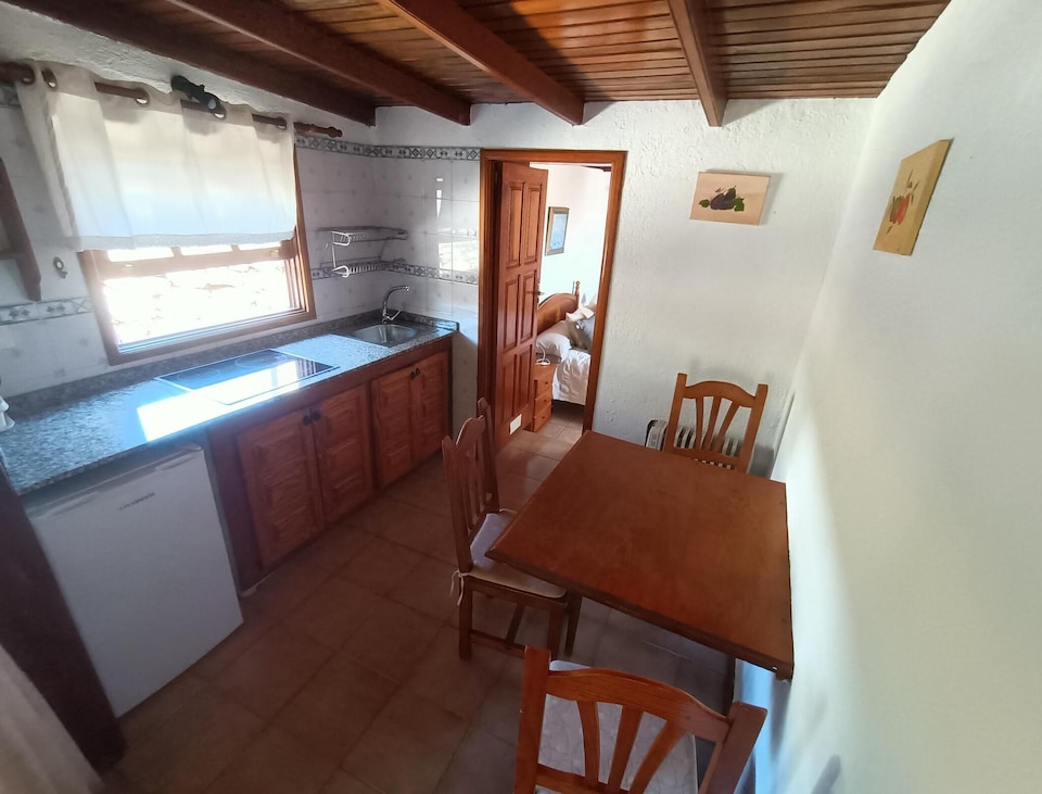 Spacious bungalow in El Paso for family, El Paso