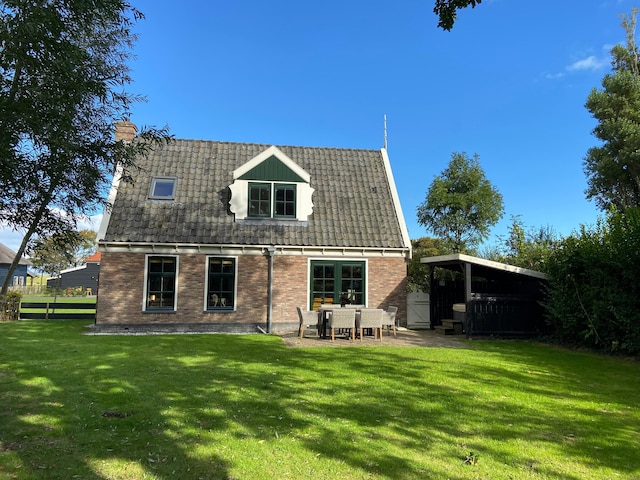 Villa in Netherlands with Hot Tub & Garden, Hippolytushoef