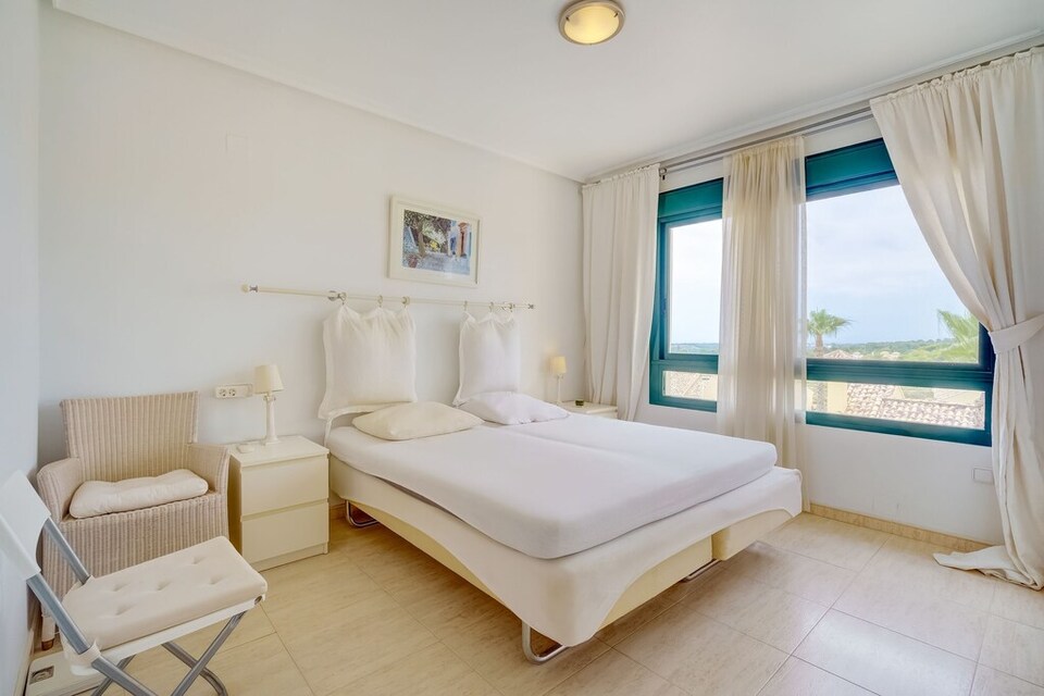 Valencia Apartment with Pool, Orihuela